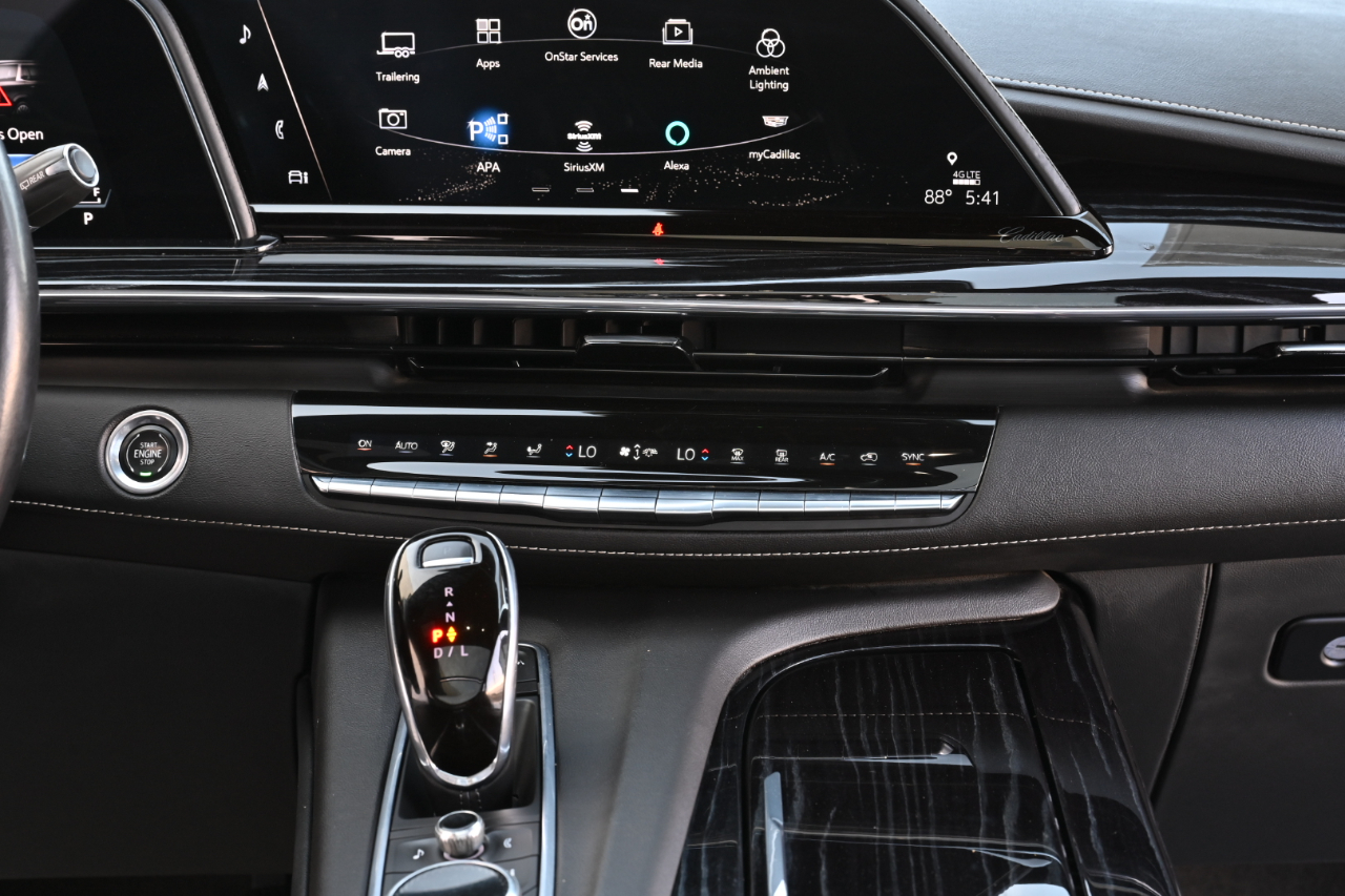 Cadillac Escalade ESV  2021