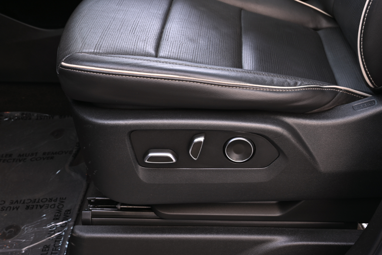 Cadillac Escalade ESV  2021