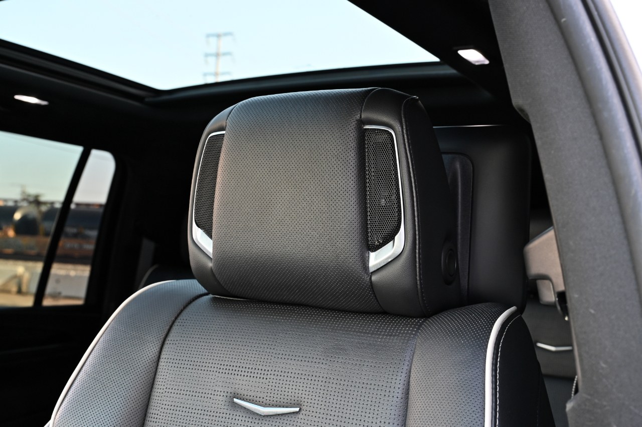 Cadillac Escalade ESV  2021