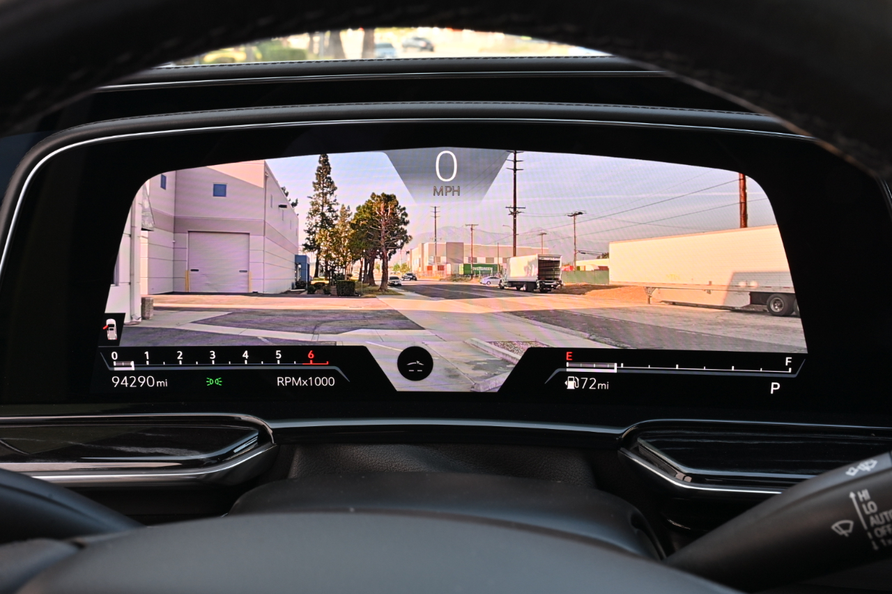 Cadillac Escalade ESV  2021