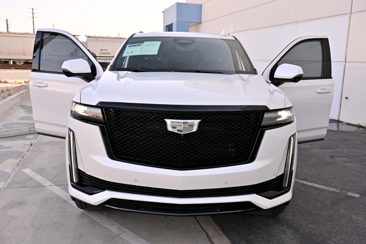 Cadillac Escalade ESV  2021