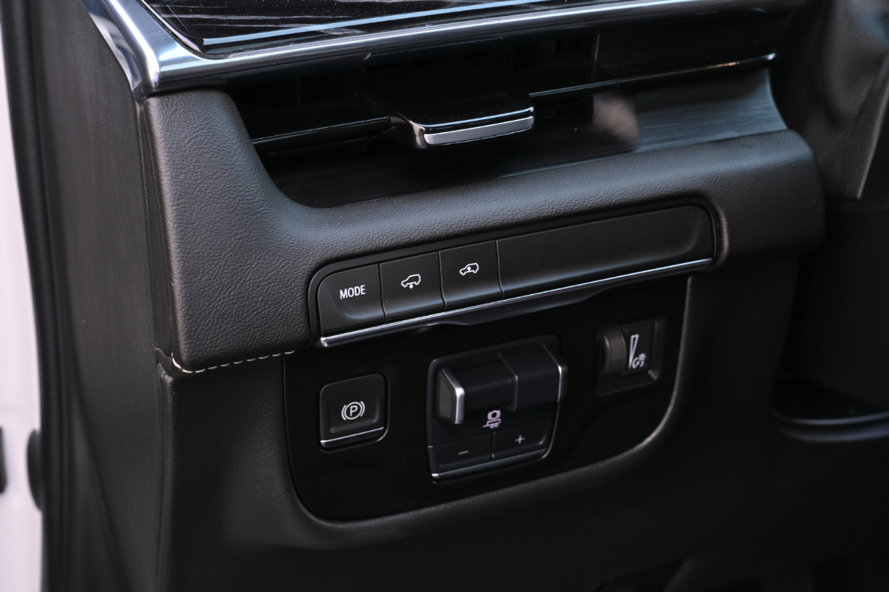 Cadillac Escalade ESV  2021