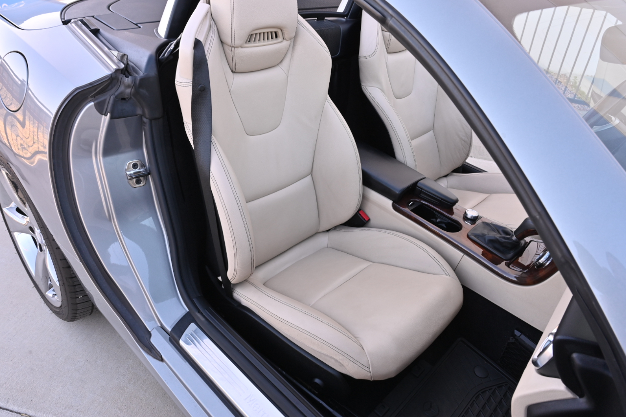 Mercedes-Benz SLK-Class  2012