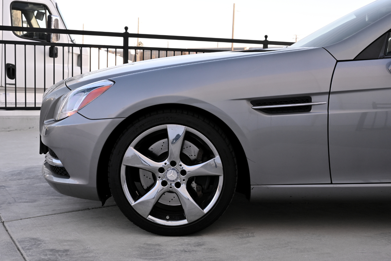 Mercedes-Benz SLK-Class  2012