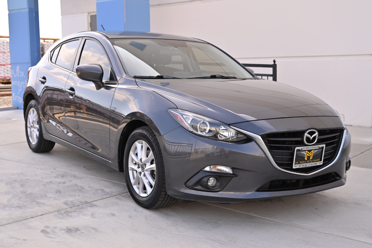 Mazda MAZDA3  2015
