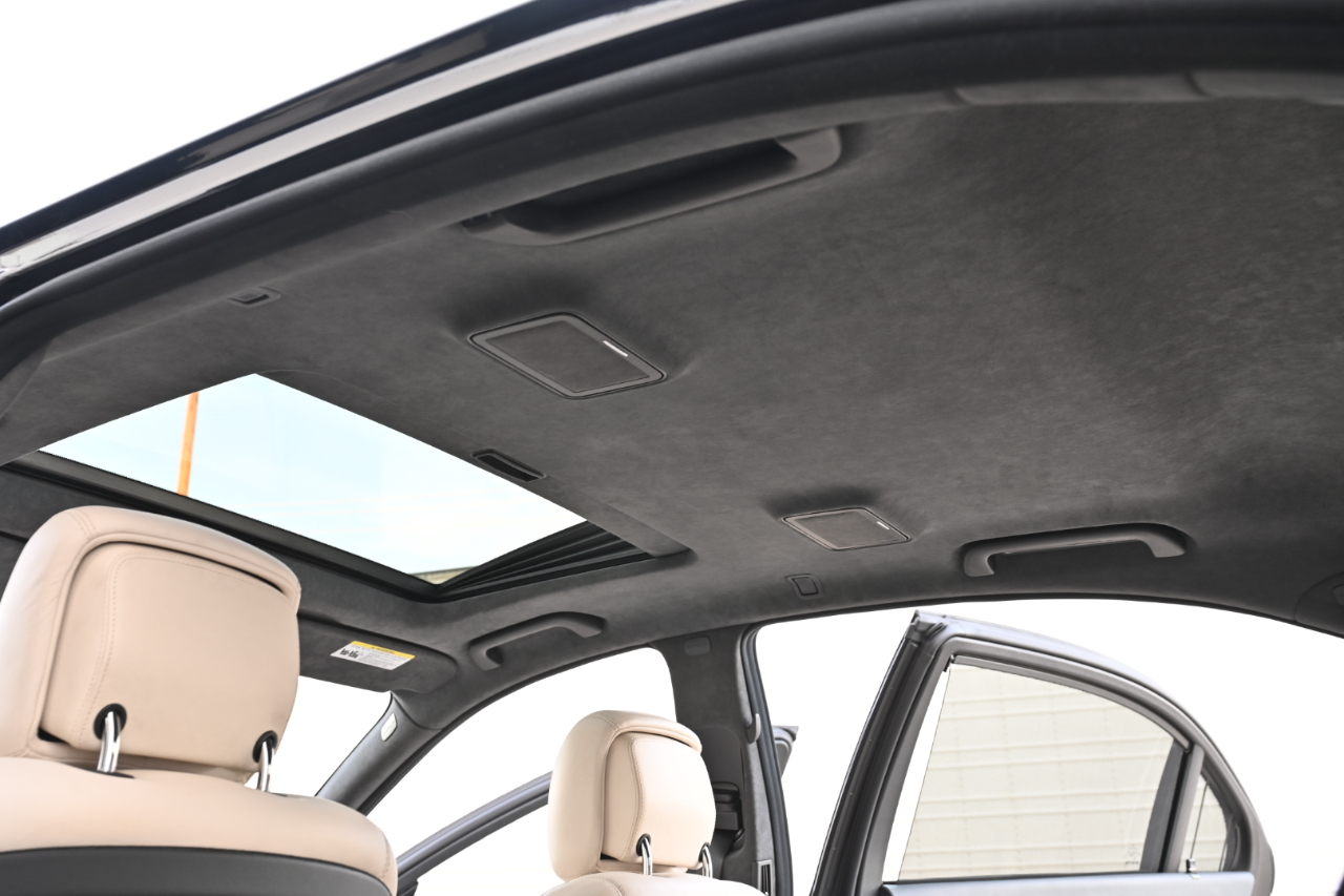 Mercedes-Benz S-Class  2008