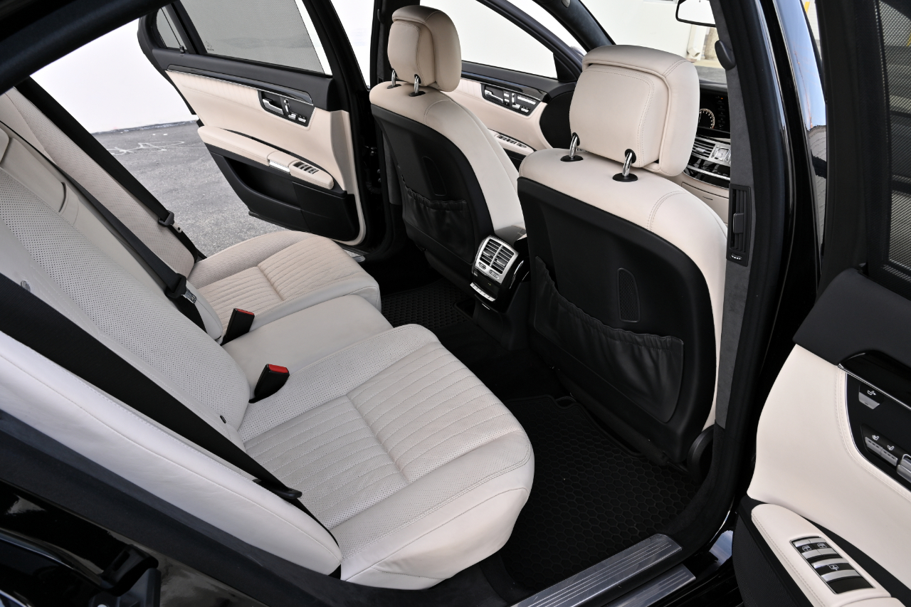 Mercedes-Benz S-Class  2008