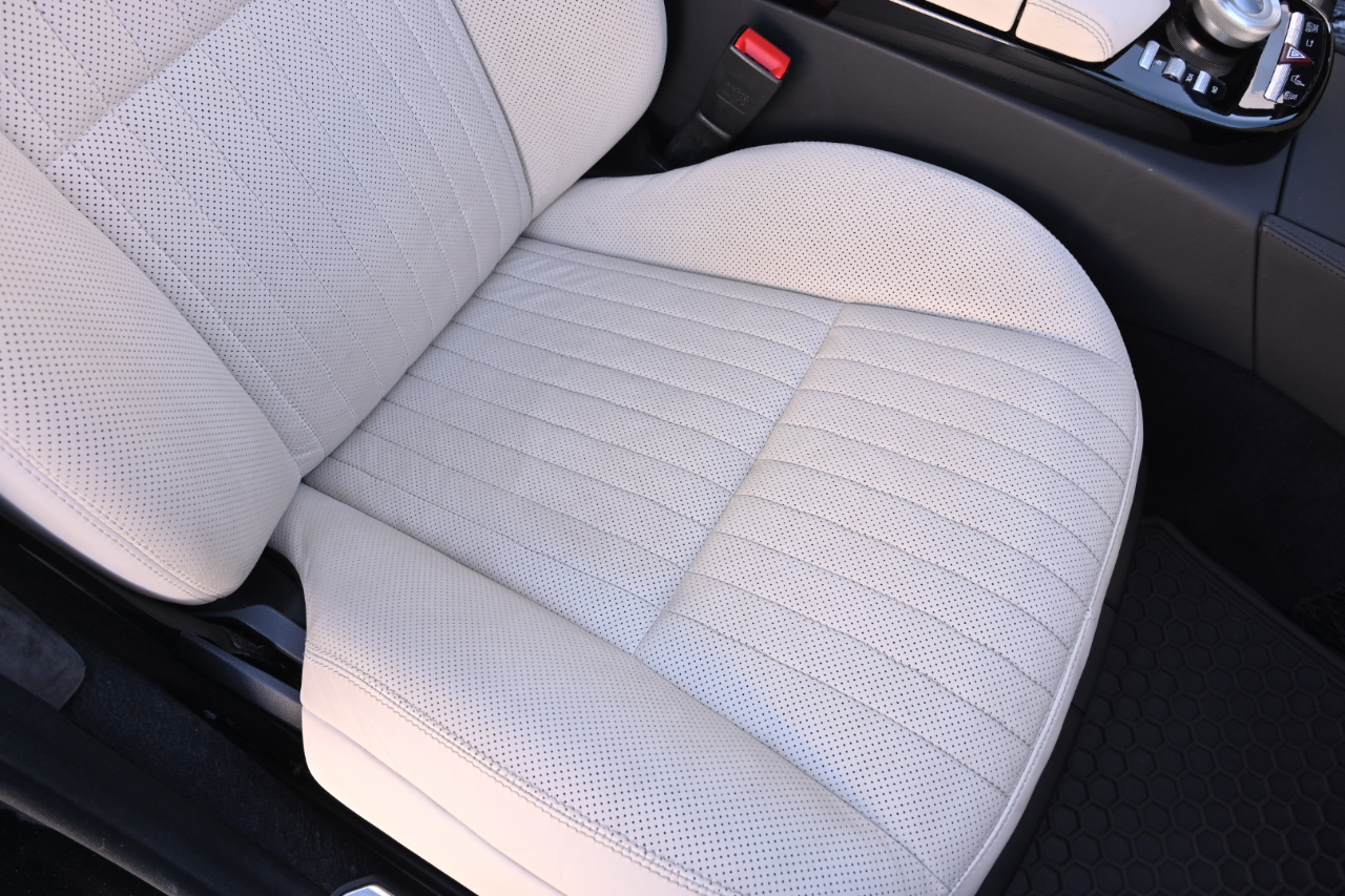 Mercedes-Benz S-Class  2008