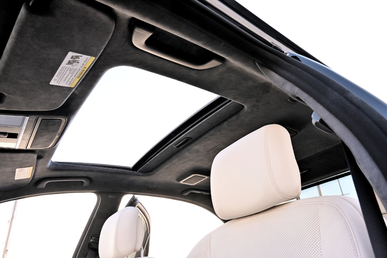 Mercedes-Benz S-Class  2008