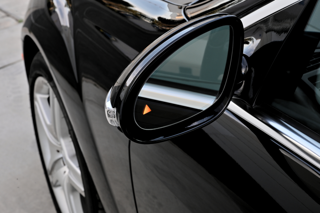 Mercedes-Benz S-Class  2008