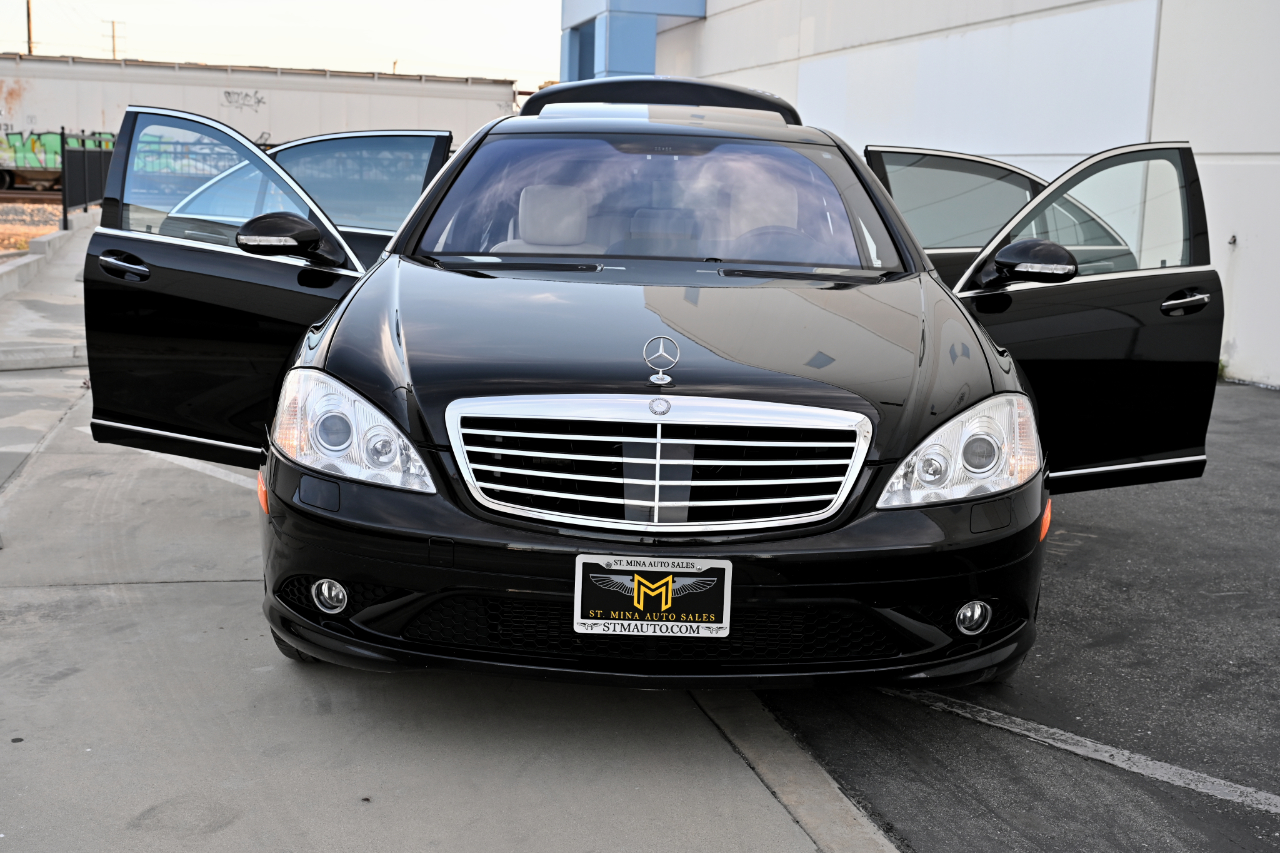 Mercedes-Benz S-Class  2008