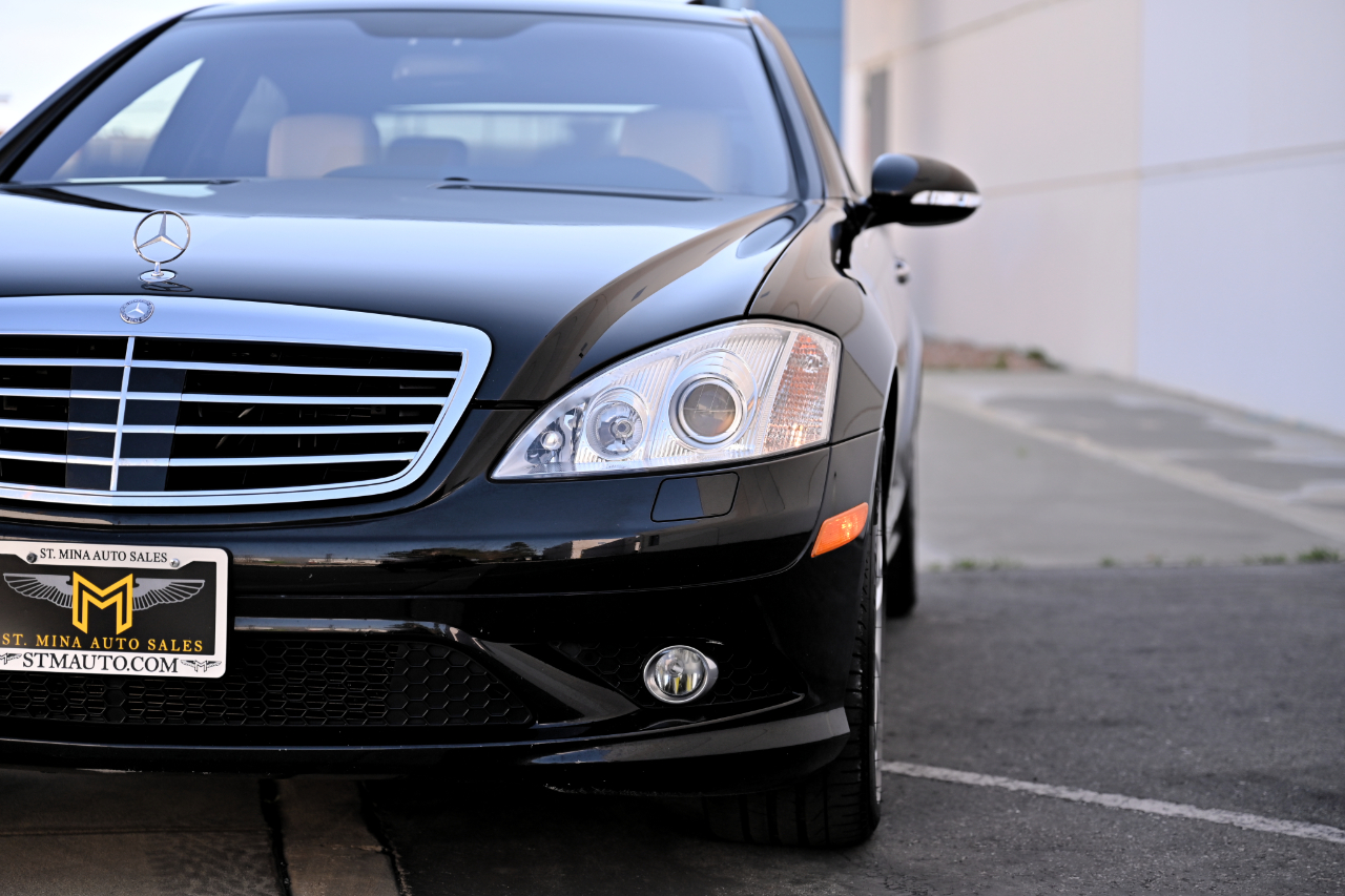 Mercedes-Benz S-Class  2008