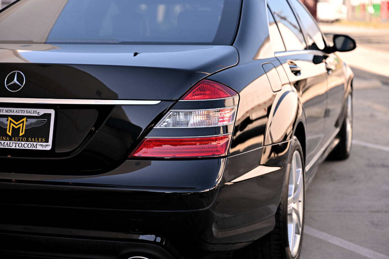 Mercedes-Benz S-Class  2008