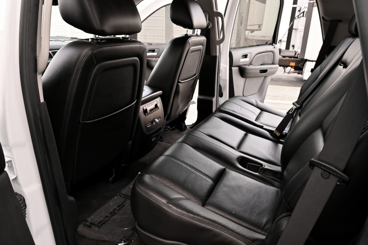 Chevrolet Tahoe  2010