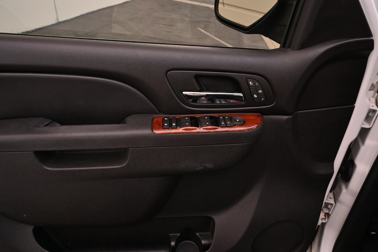 Chevrolet Tahoe  2010