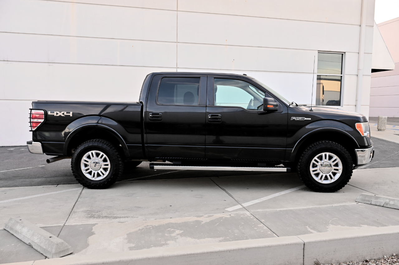 Ford F-150 4WD SuperCrew 145" Lariat 2012