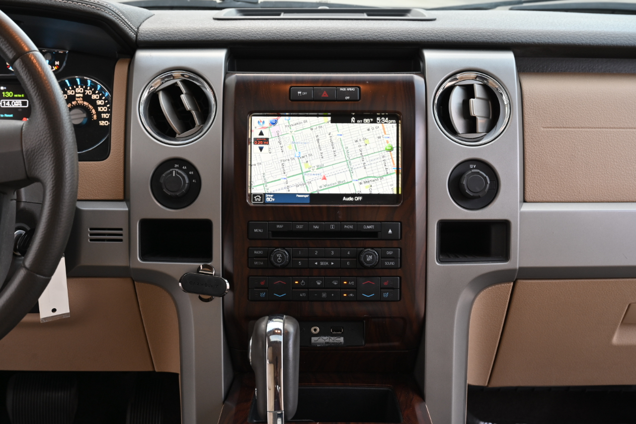 Ford F-150 4WD SuperCrew 145" Lariat 2012