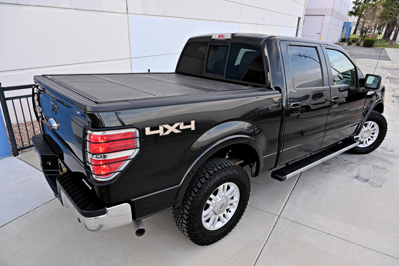 Ford F-150 4WD SuperCrew 145" Lariat 2012