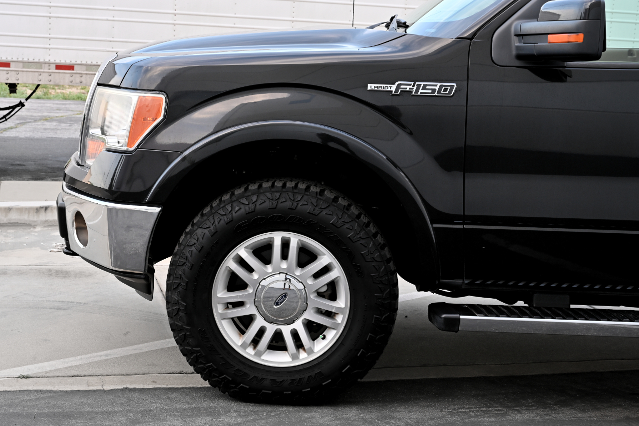 Ford F-150 4WD SuperCrew 145" Lariat 2012