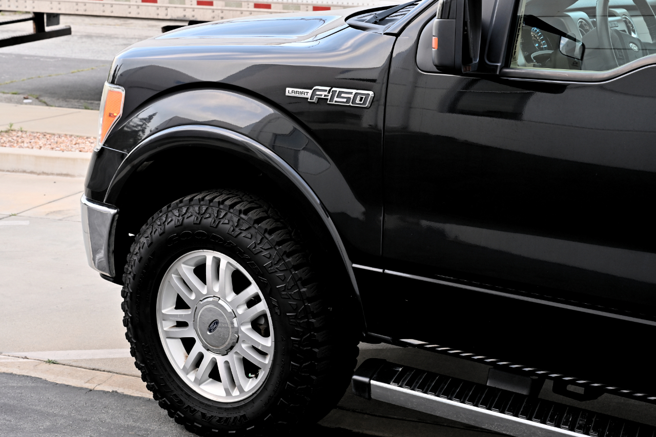 Ford F-150 4WD SuperCrew 145" Lariat 2012