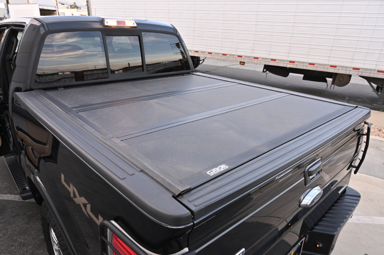 Ford F-150 4WD SuperCrew 145" Lariat 2012