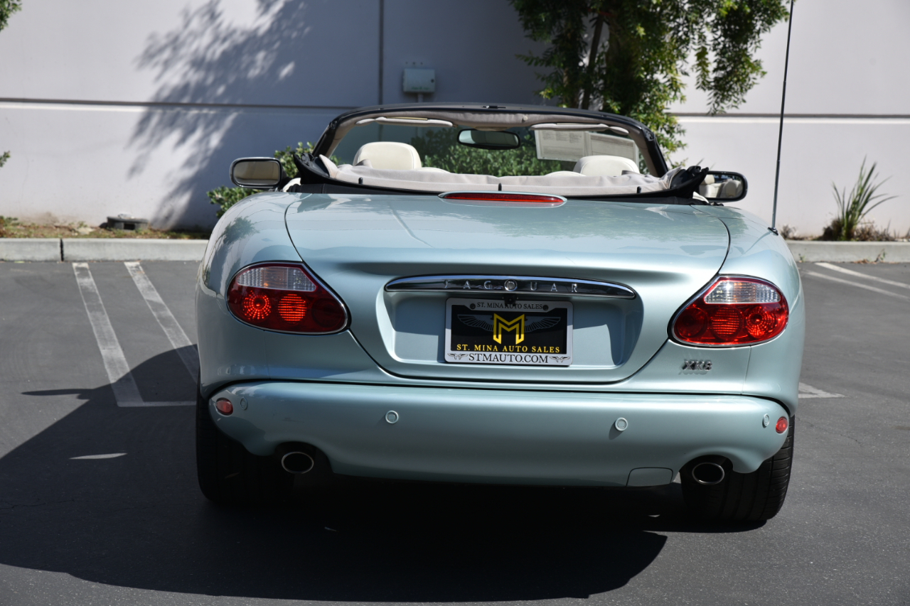Jaguar XK8 Convertible 2001
