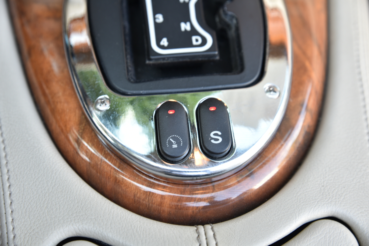 Jaguar XK8 Convertible 2001