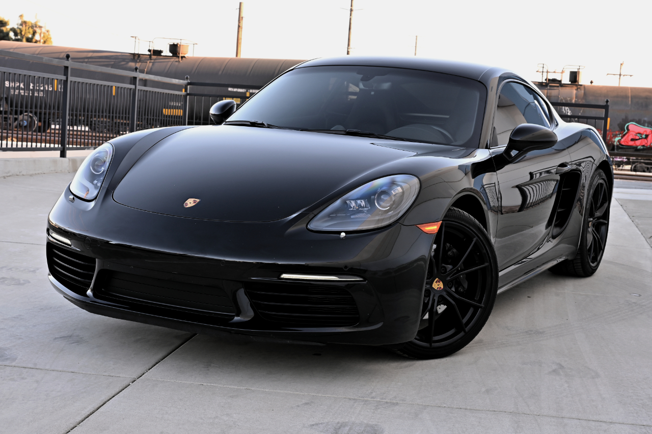 Porsche 718 Cayman Coupe 2018