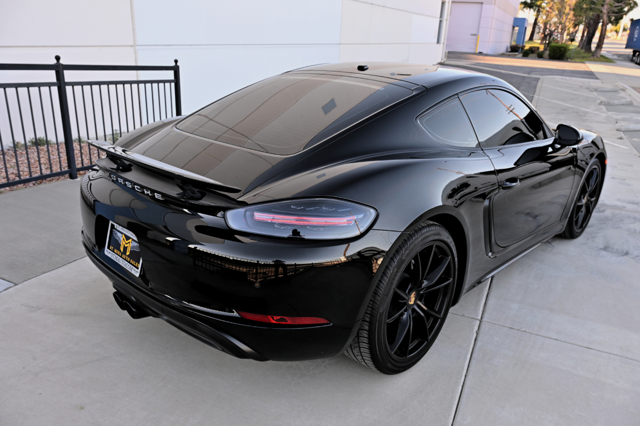 Porsche 718 Cayman Coupe 2018