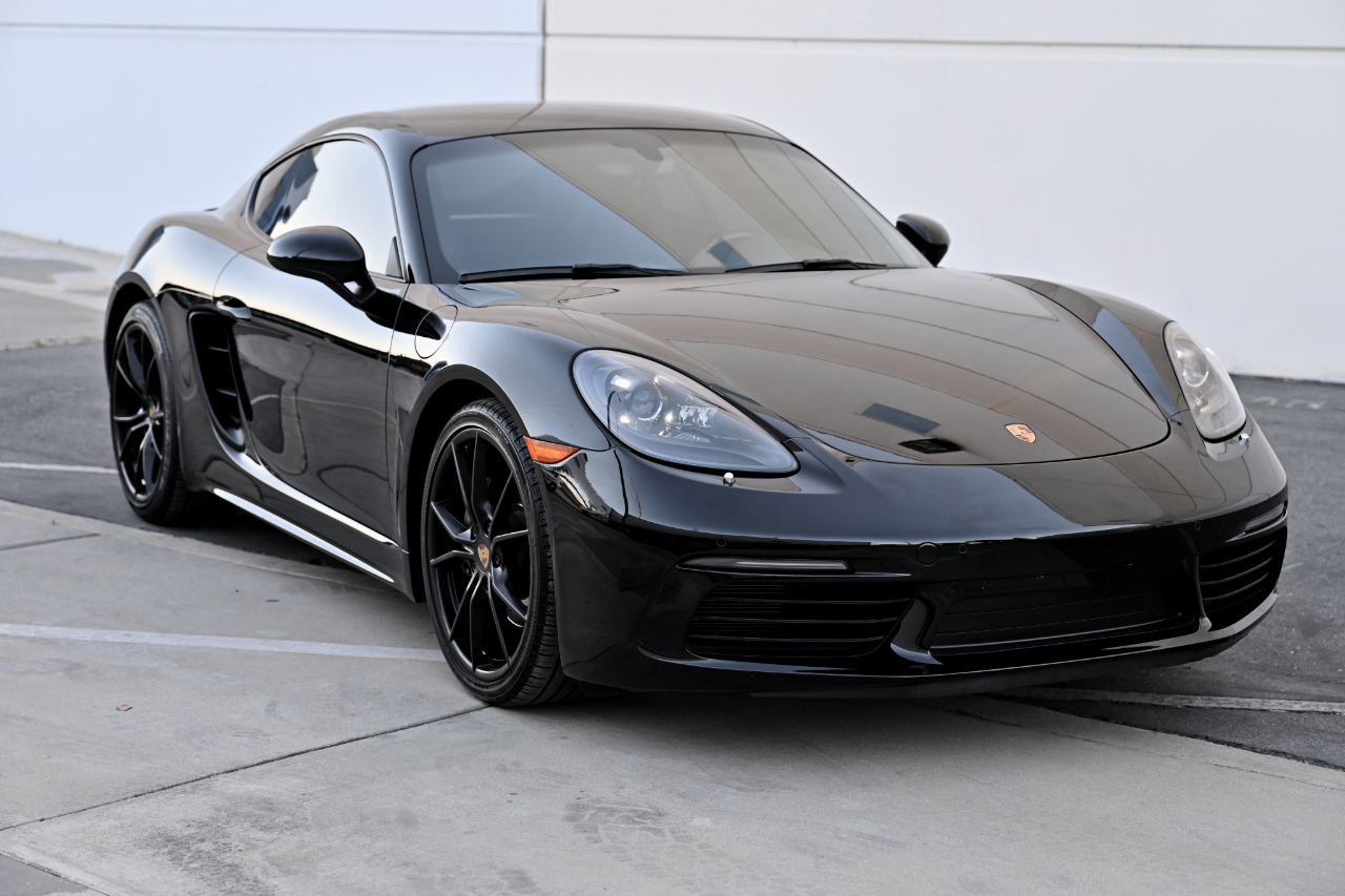 Porsche 718 Cayman Coupe 2018