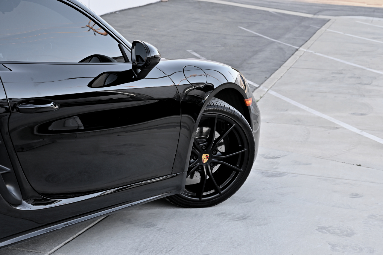 Porsche 718 Cayman Coupe 2018