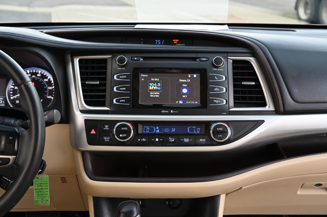 Toyota Highlander  2015