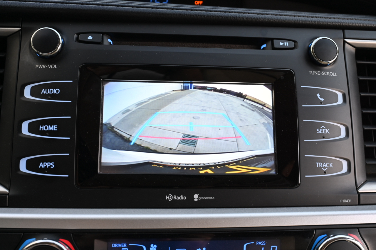 Toyota Highlander  2015