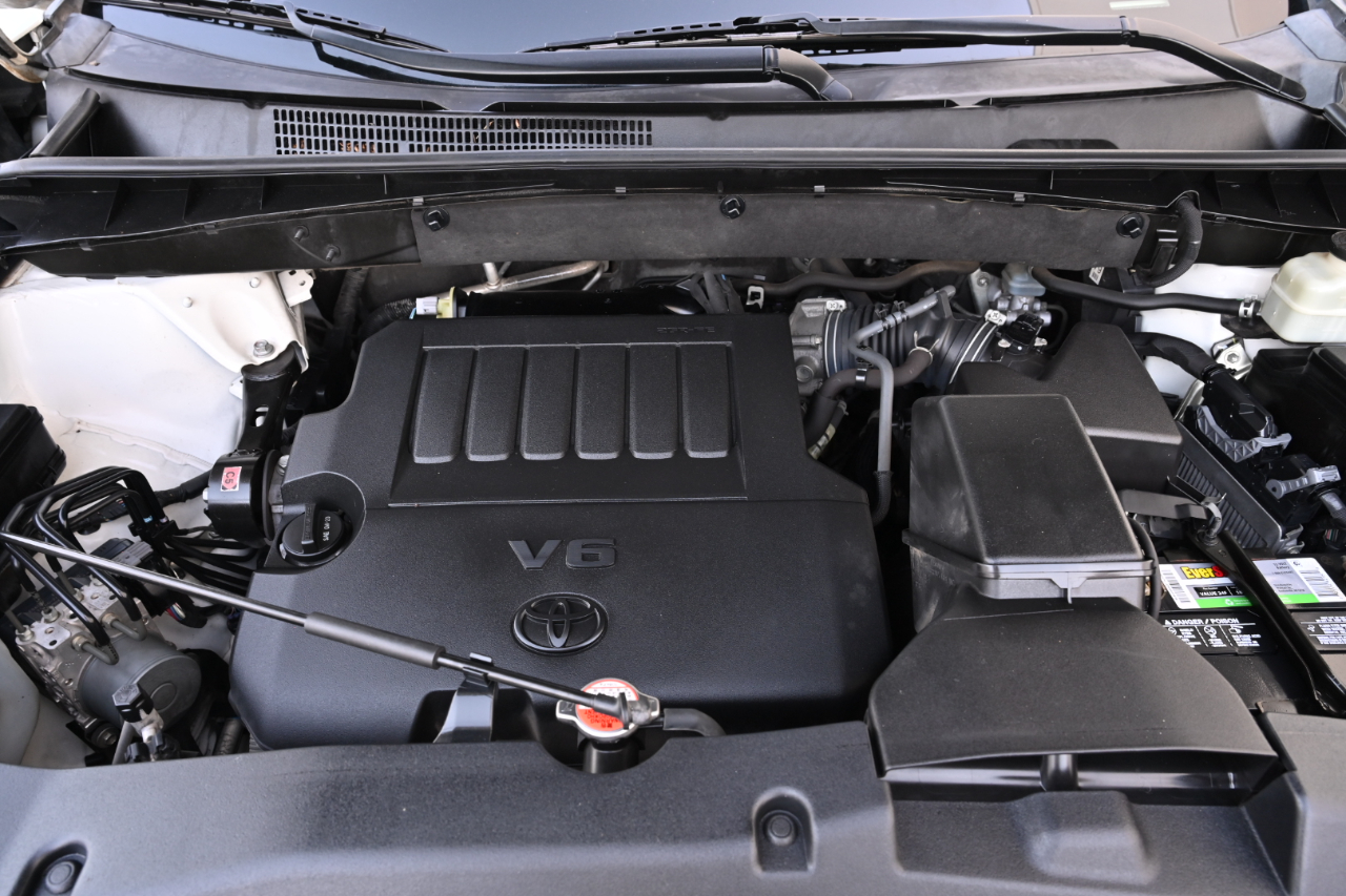 Toyota Highlander  2015