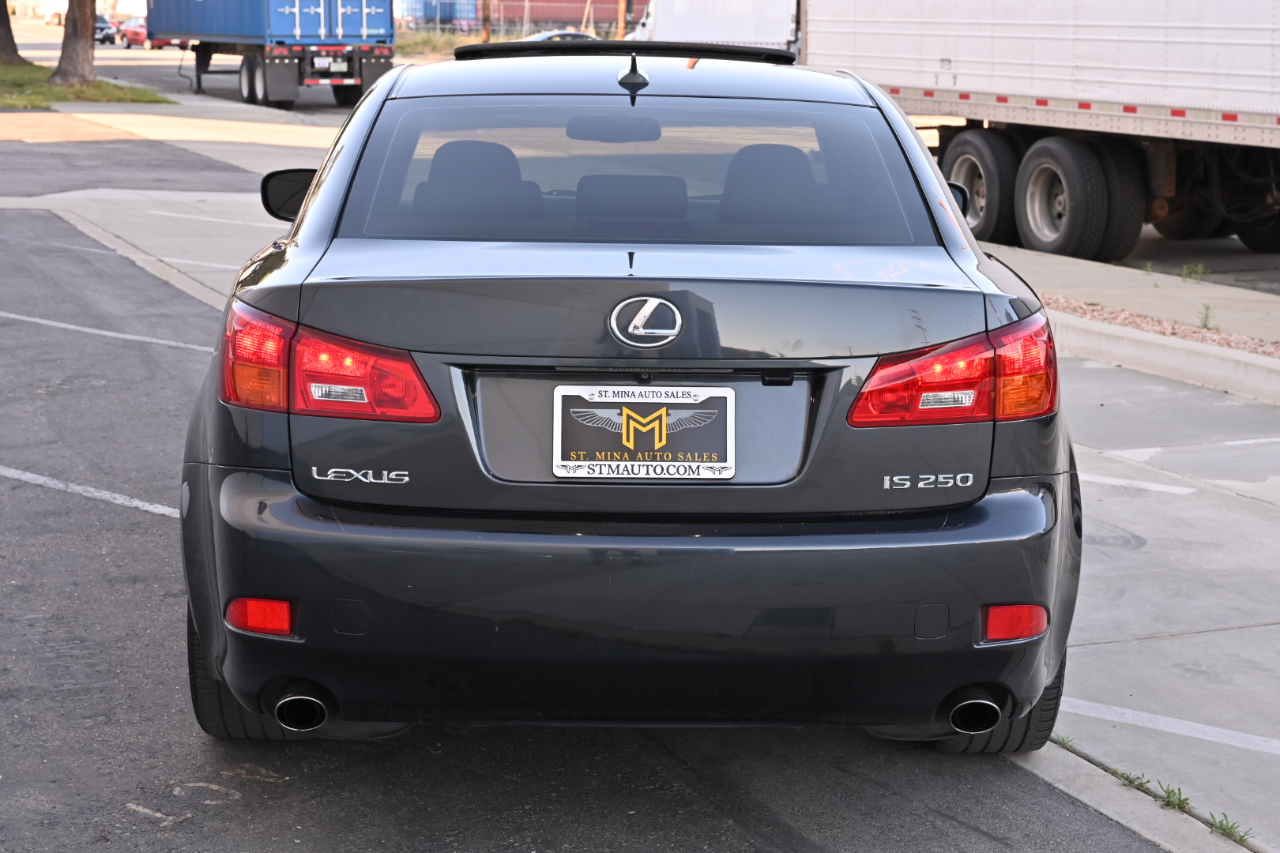 Lexus IS 250  2008