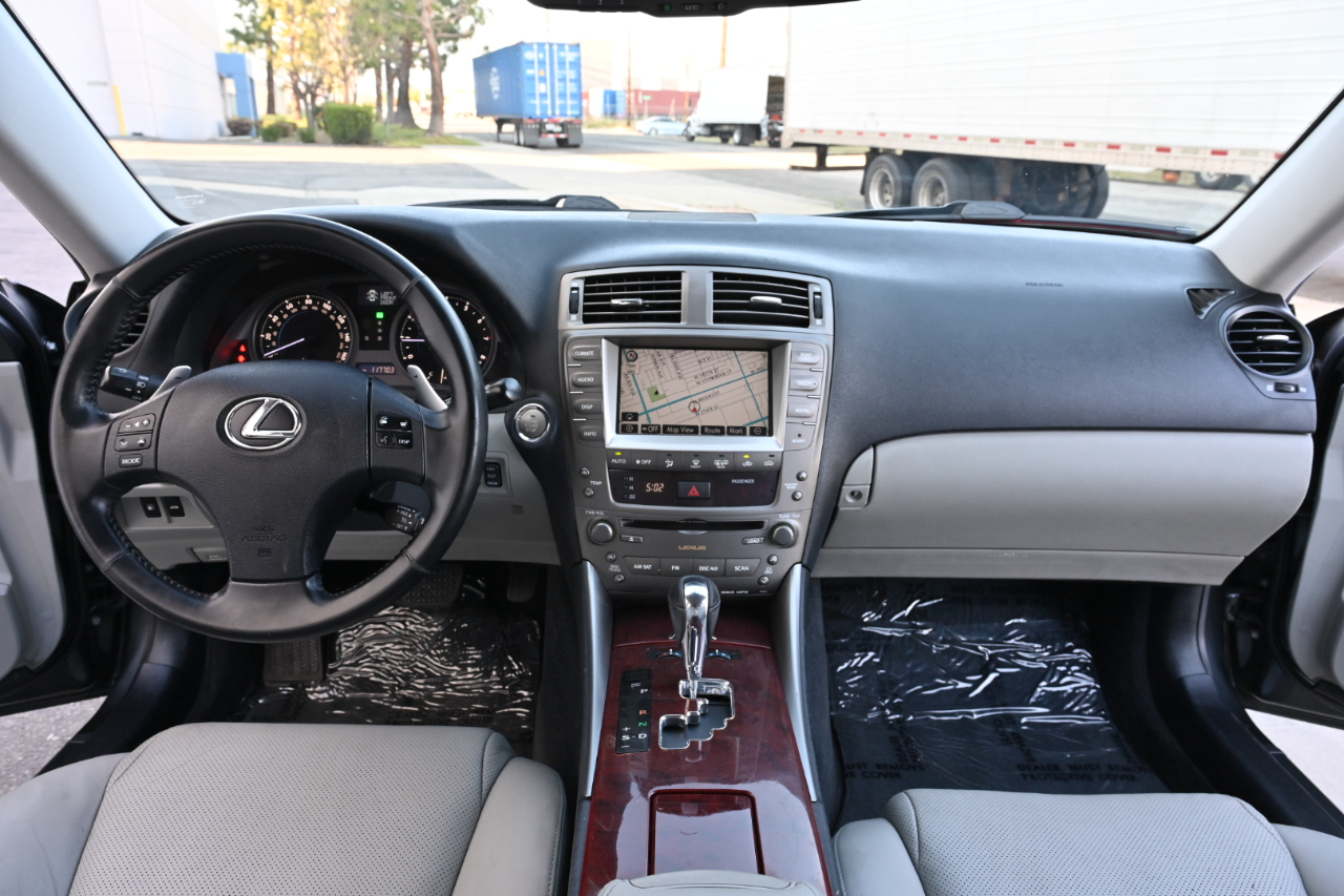 Lexus IS 250  2008