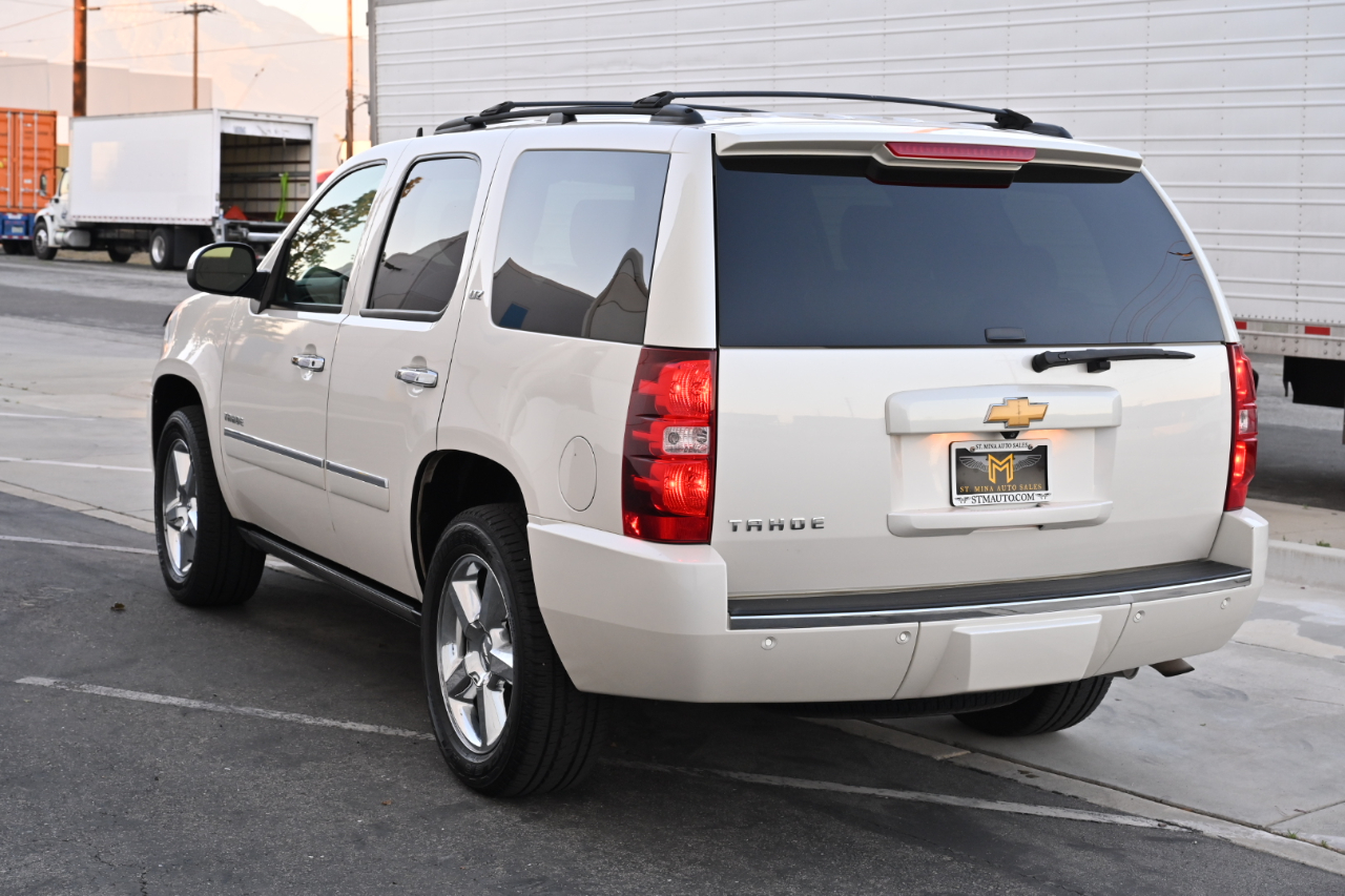 Chevrolet Tahoe  2014