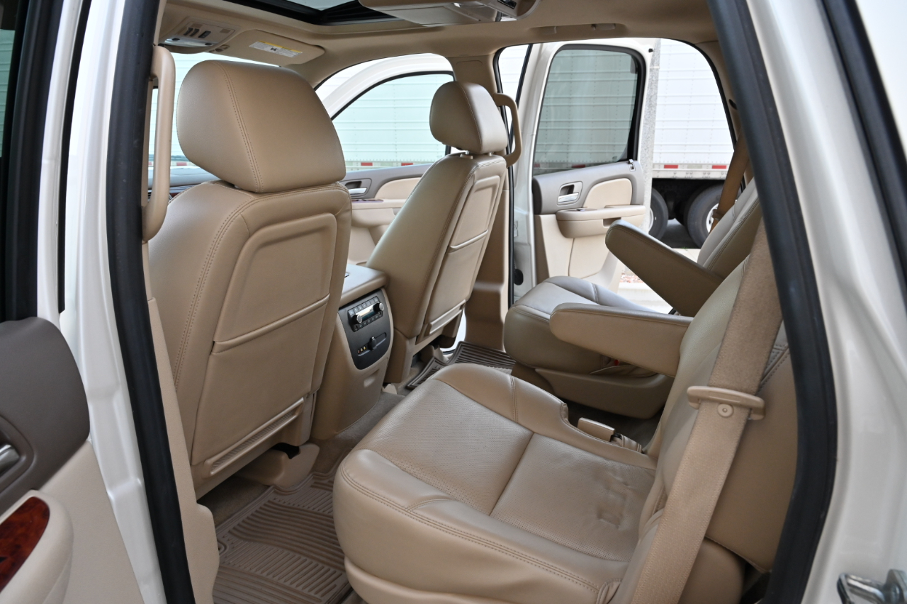Chevrolet Tahoe  2014
