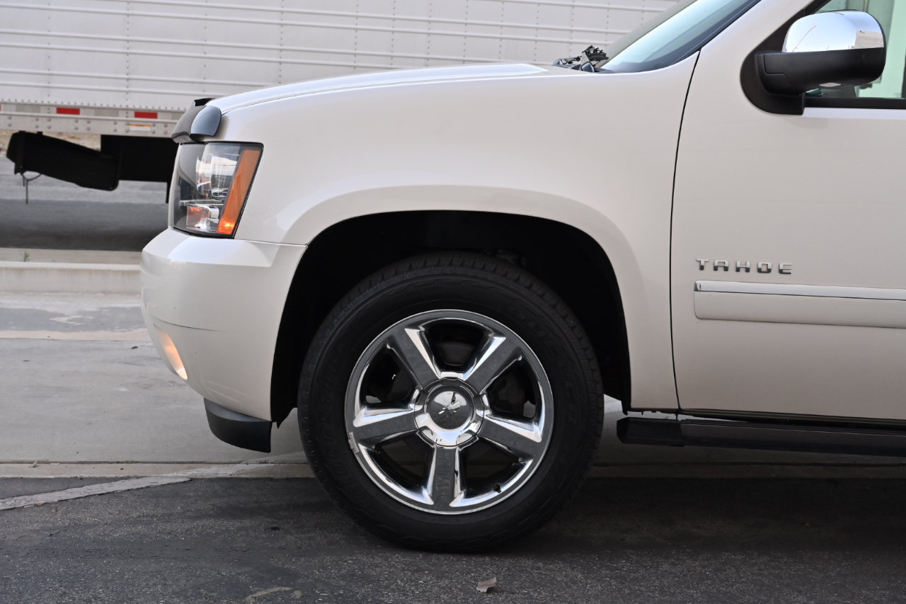 Chevrolet Tahoe  2014
