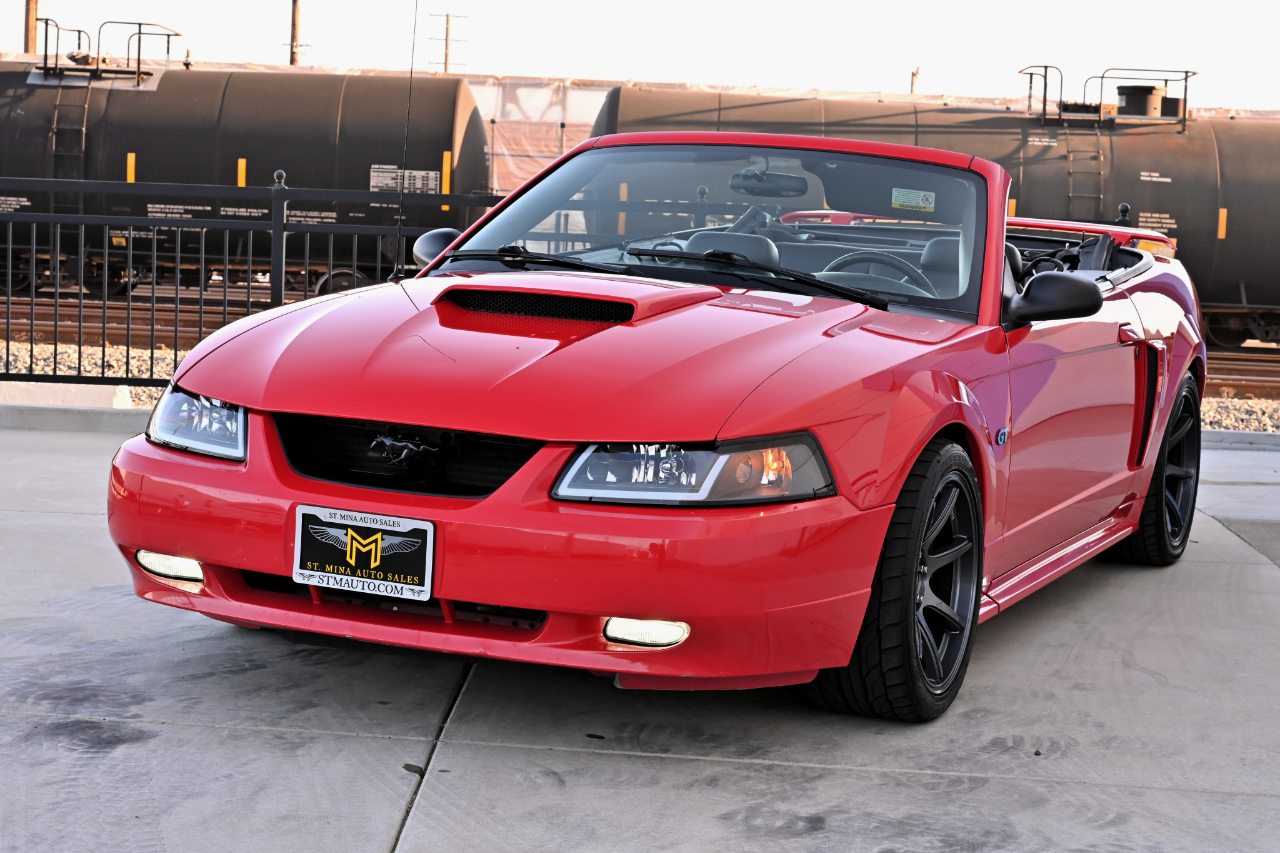 Ford Mustang  2002
