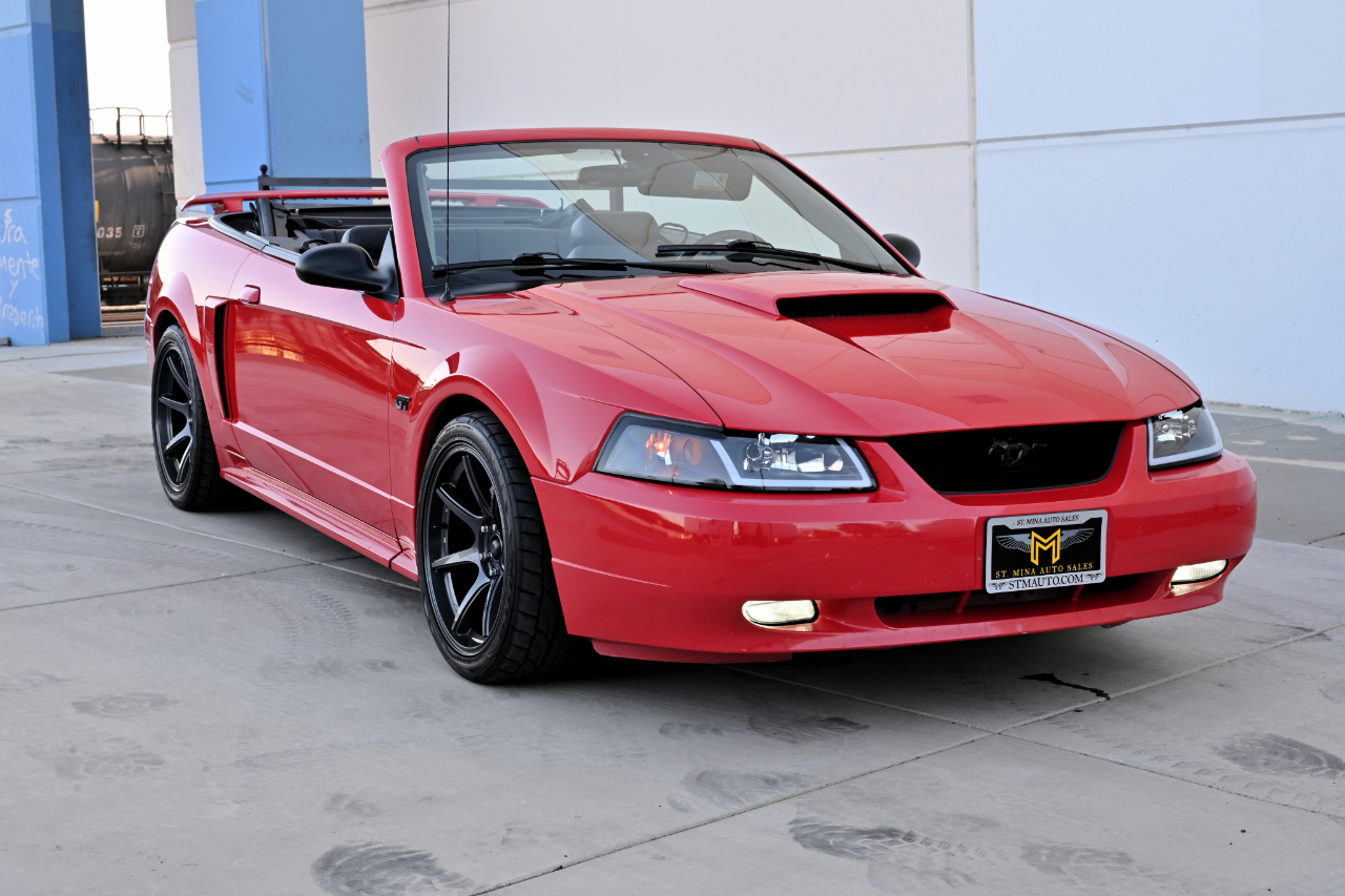 Ford Mustang  2002