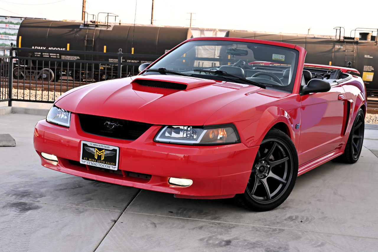 Ford Mustang  2002