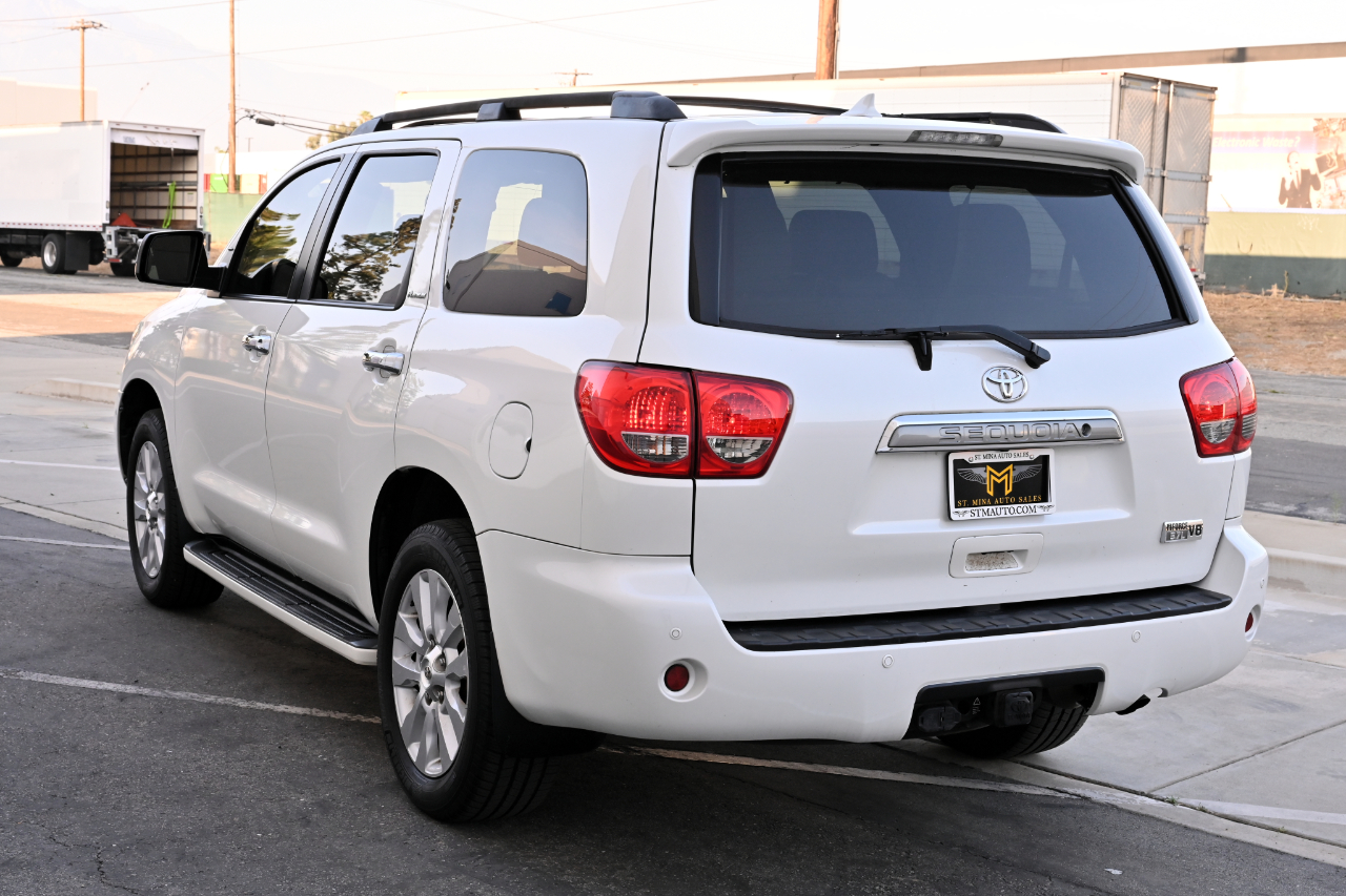 Toyota Sequoia  2014