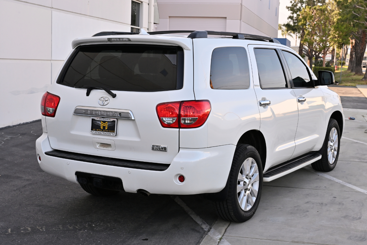 Toyota Sequoia  2014