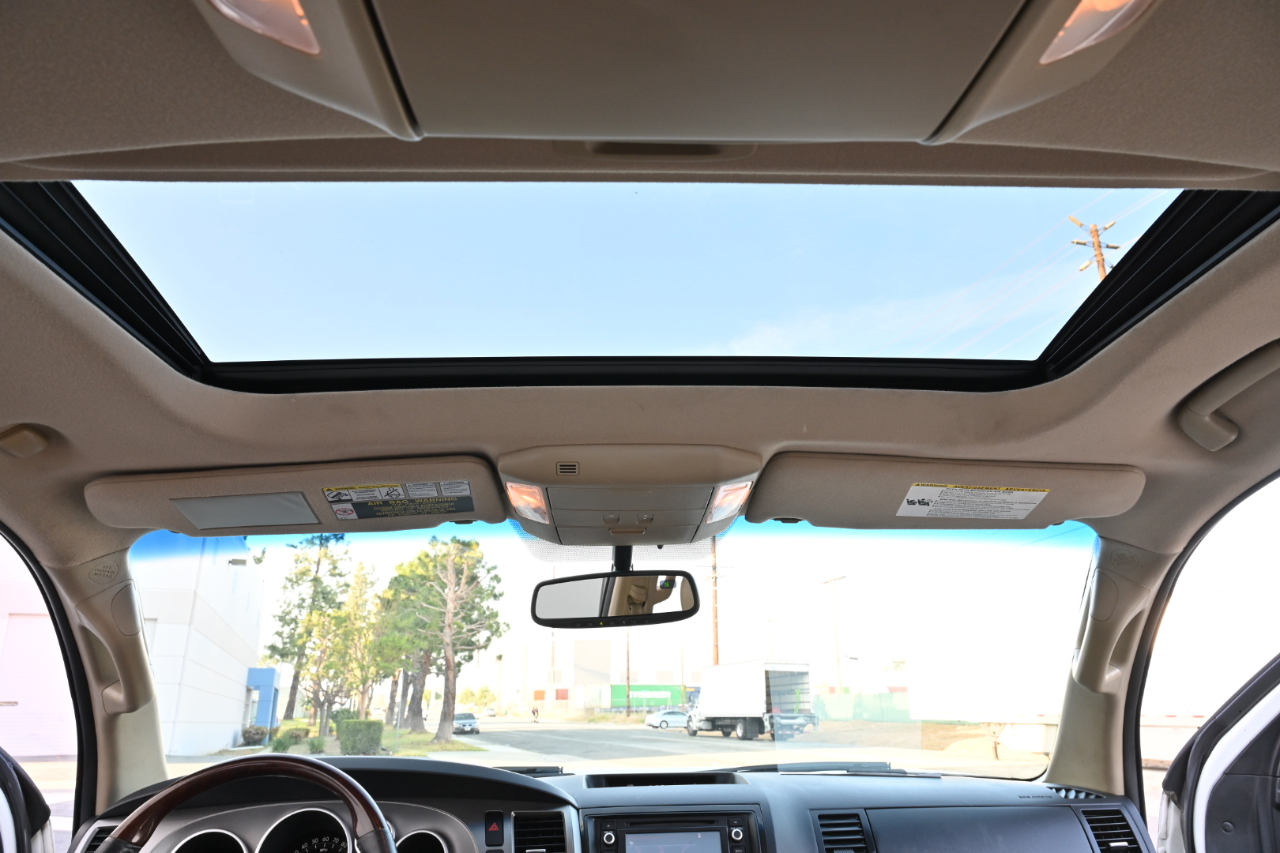 Toyota Sequoia  2014