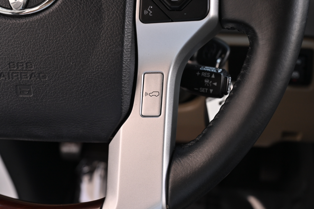 Toyota Sequoia  2014