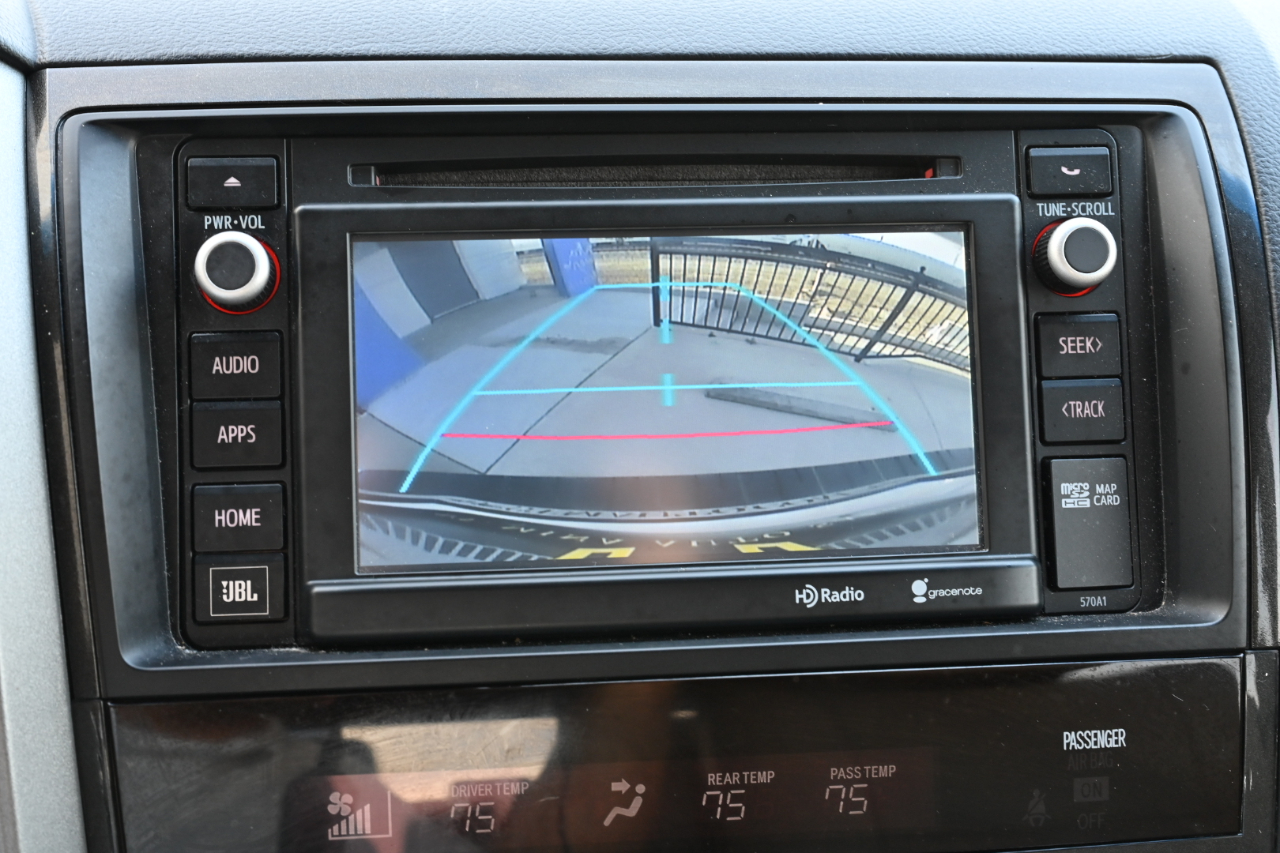 Toyota Sequoia  2014