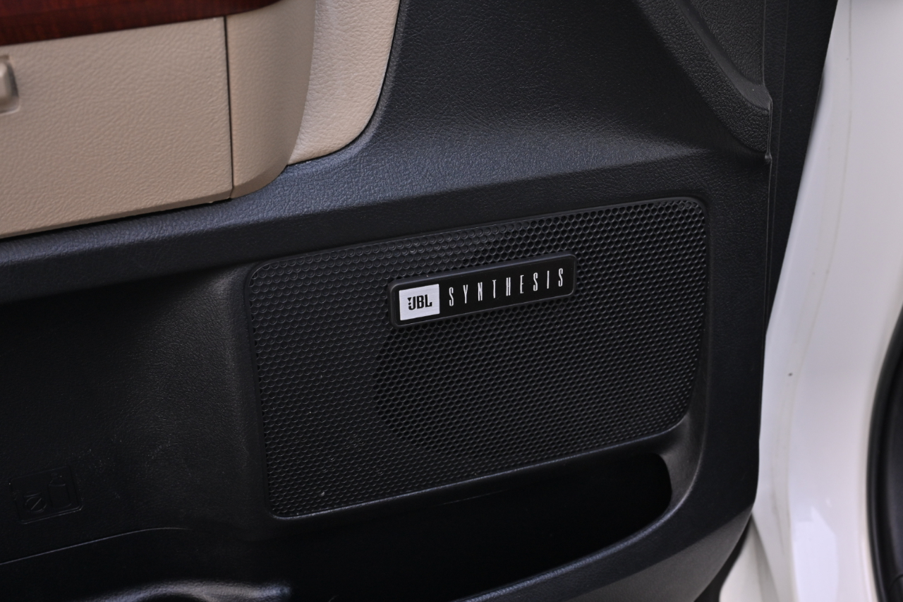 Toyota Sequoia  2014