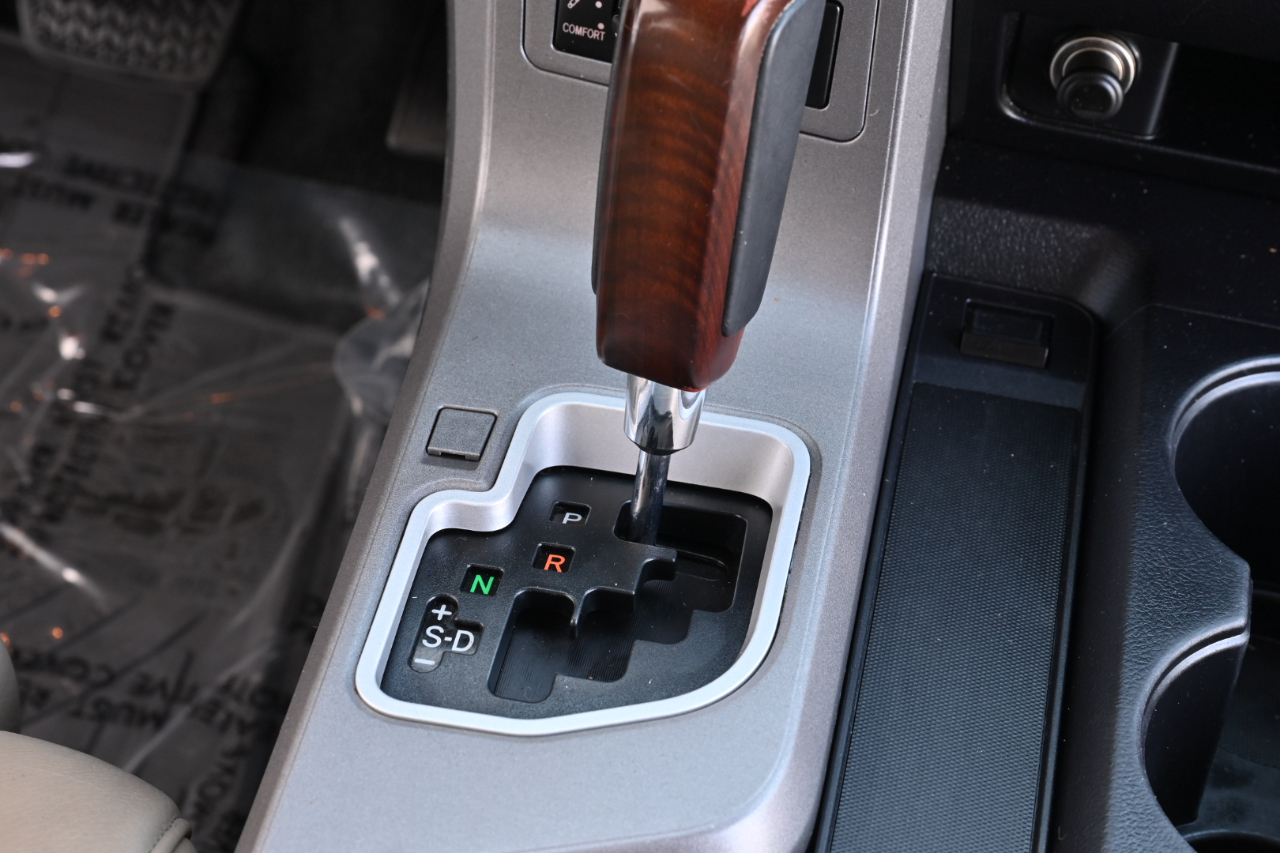 Toyota Sequoia  2014