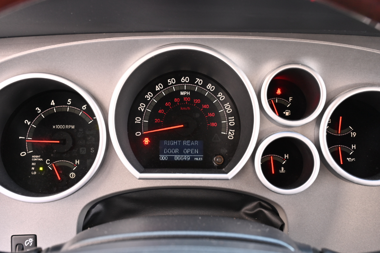 Toyota Sequoia  2014